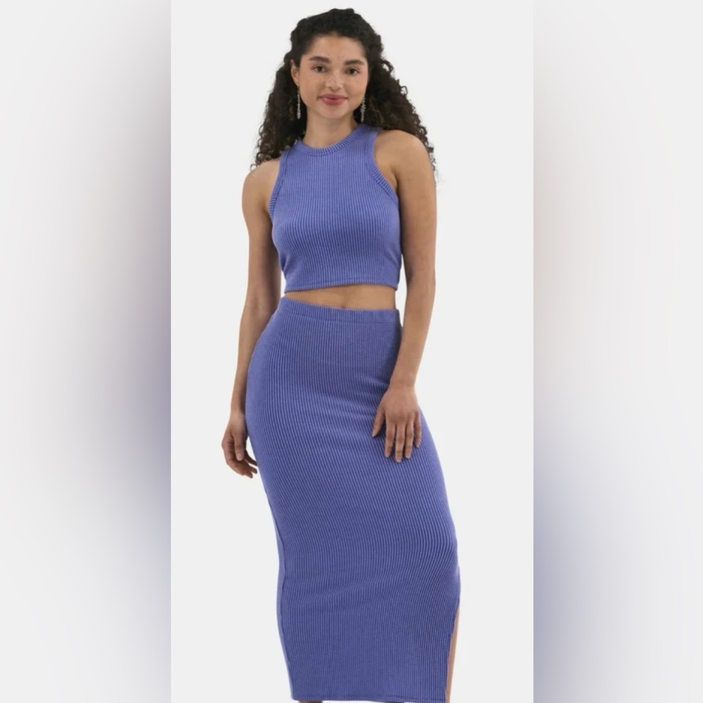 Blue Ribbed Tank Top and Midi Skirt
